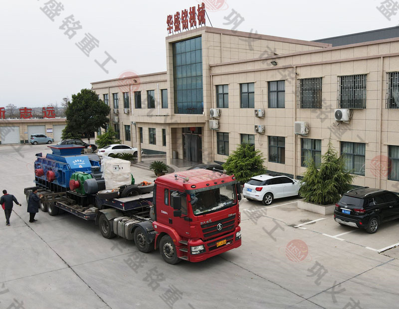 時產200噸對輥液壓制砂機，處理鵝卵石、石灰石的出砂效果怎么樣呢？