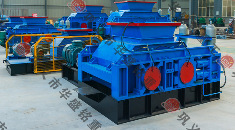 全自動(dòng)液壓對輥式破碎機(jī),大型數(shù)控破碎機(jī)廠家